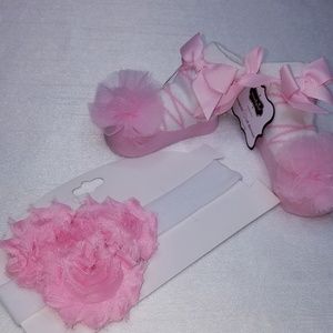 Mud pie Ballerina booties 0/12 m matching headband